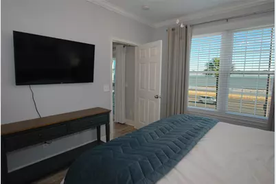 7000 Seawall Boulevard #624, Galveston, TX 77551 - Photo 13