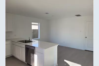 9011 Arctic Rockfish Dr, Baytown, TX 77521 - Photo 5