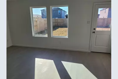 9011 Arctic Rockfish Dr, Baytown, TX 77521 - Photo 3