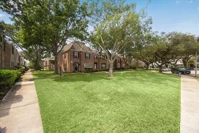 14507 Misty Meadow Lane, Houston, TX 77079 - Photo 23