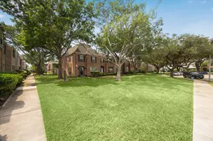 14507 Misty Meadow Ln, Houston, TX 77079 - Photo 23