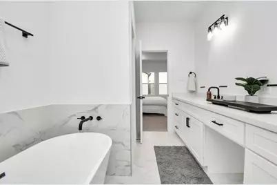 4804 Elysian Street #D, Houston, TX 77009 - Photo 31