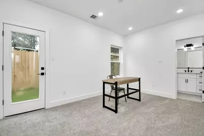 4804 Elysian Street #D, Houston, TX 77009 - Photo 3