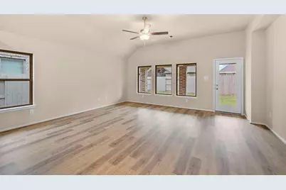 2411 Hazel Berry Street, Manvel, TX 77578 - Photo 11