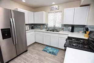 3309 Bernardo De Galvez, Galveston, TX 77550 - Photo 9