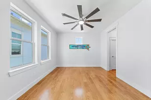 13 Caravelle Ct, Galveston, TX 77554 - Photo 23