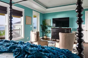 2829 Tradewind Ln, Crystal Beach, TX 77650 - Photo 25