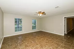 1506 Castlerock Dr, Houston, TX 77090 - Photo 9
