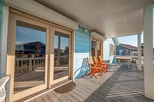 4406 Pabst Rd, Galveston, TX 77554 - Photo 11