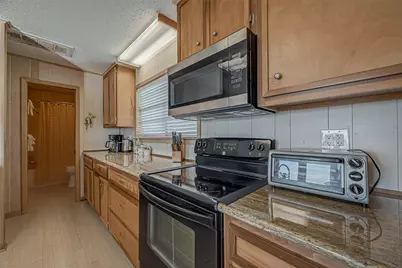 4406 Pabst Road, Galveston, TX 77554 - Photo 21