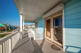 4406 Pabst Rd, Galveston, TX 77554 - Photo 3