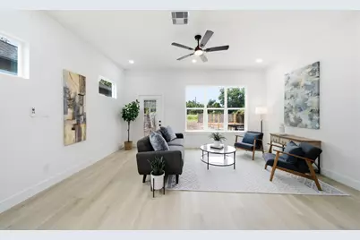 2311 Creston Drive, Houston, TX 77026 - Photo 9