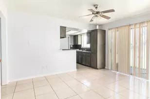 4238 Fallen Oaks Dr, Houston, TX 77091 - Photo 9