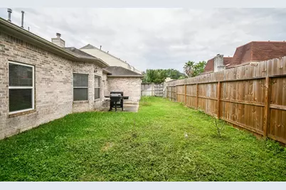 8022 Duffield Lane, Houston, TX 77071 - Photo 7