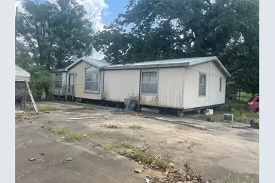 805 N Main Street, Jewett, TX 75846 - Photo 9