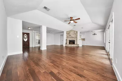 614 7th Street, Sugar Land, TX 77498 - Photo 31