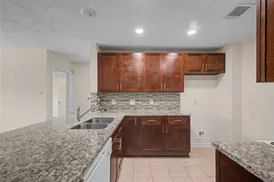 16355 La Luna Dr, Houston, TX 77083 - Photo 13
