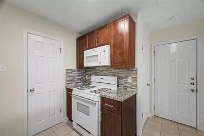 16355 La Luna Drive, Houston, TX 77083 - Photo 15