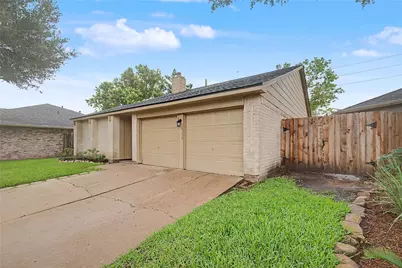 16355 La Luna Drive, Houston, TX 77083 - Photo 3