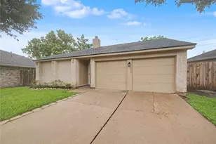 16355 La Luna Dr, Houston, TX 77083 - Photo 3