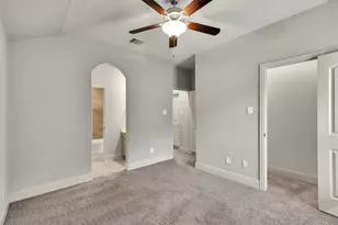 13619 Nearpoint Ln, Tomball, TX 77377 - Photo 33
