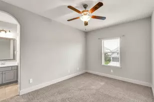 13619 Nearpoint Ln, Tomball, TX 77377 - Photo 29