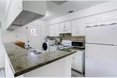 14553 Still Meadow Drive, Houston, TX 77079 - Photo 5