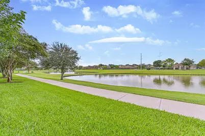880 Shoal Pointe Lane, League City, TX 77573 - Photo 21