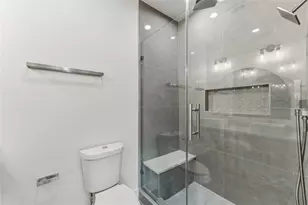 4314 Stassen St, Houston, TX 77051 - Photo 15