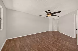 10135 Shell Rock Rd, La Porte, TX 77571 - Photo 15