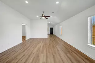 30903 Newcomb Lndg Ln, Waller, TX 77484 - Photo 3