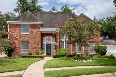 14 Sterling Court, Sugar Land, TX 77479 - Photo 1