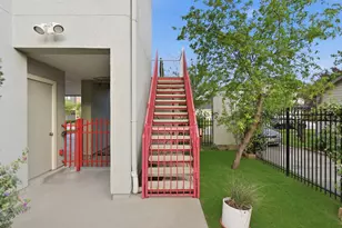 931 Alexander St, Houston, TX 77008 - Photo 9