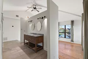 931 Alexander St, Houston, TX 77008 - Photo 27