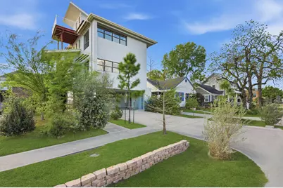 931 Alexander Street, Houston, TX 77008 - Photo 1