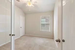 10158 N Whimbrel Cir, Conroe, TX 77385 - Photo 35