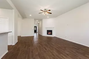 10158 N Whimbrel Cir, Conroe, TX 77385 - Photo 17