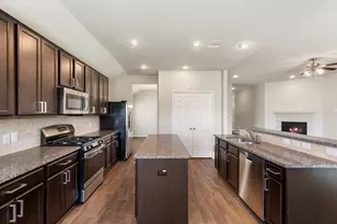 10158 N Whimbrel Cir, Conroe, TX 77385 - Photo 21