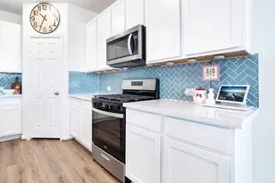 805 Allana Ln, Alvin, TX 77511 - Photo 9