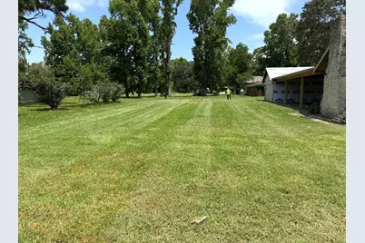 221 Tebo Street, Ames, TX 77575 - Photo 3