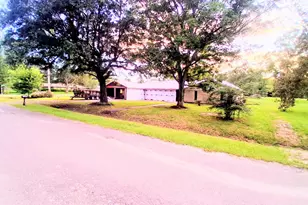 221 Tebo St, Ames, TX 77575 - Photo 21