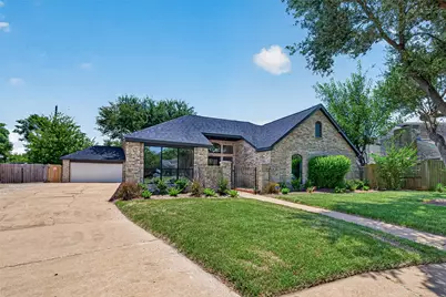 15103 Plaza Libre Drive, Houston, TX 77083 - Photo 5