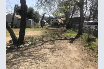 614 Sunglo Drive, San Antonio, TX 78221 - Photo 13