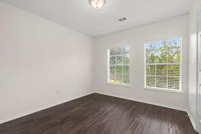 2218 Laurel Oaks Drive, Houston, TX 77014 - Photo 11