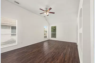 2218 Laurel Oaks Drive, Houston, TX 77014 - Photo 17