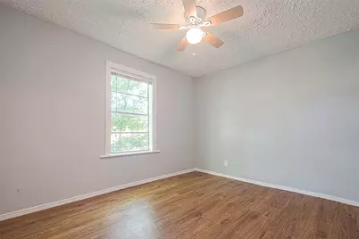 4810 Carmen Street, Houston, TX 77033 - Photo 15