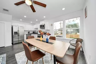 3912 Woolworth St, Houston, TX 77026 - Photo 13