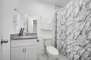 3912 Woolworth St, Houston, TX 77026 - Photo 37