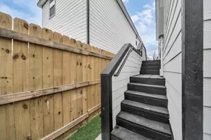 3912 Woolworth St, Houston, TX 77026 - Photo 5