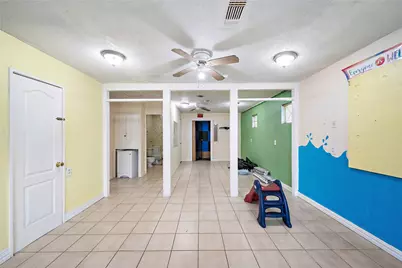 5639 Overdale Street, Houston, TX 77033 - Photo 7